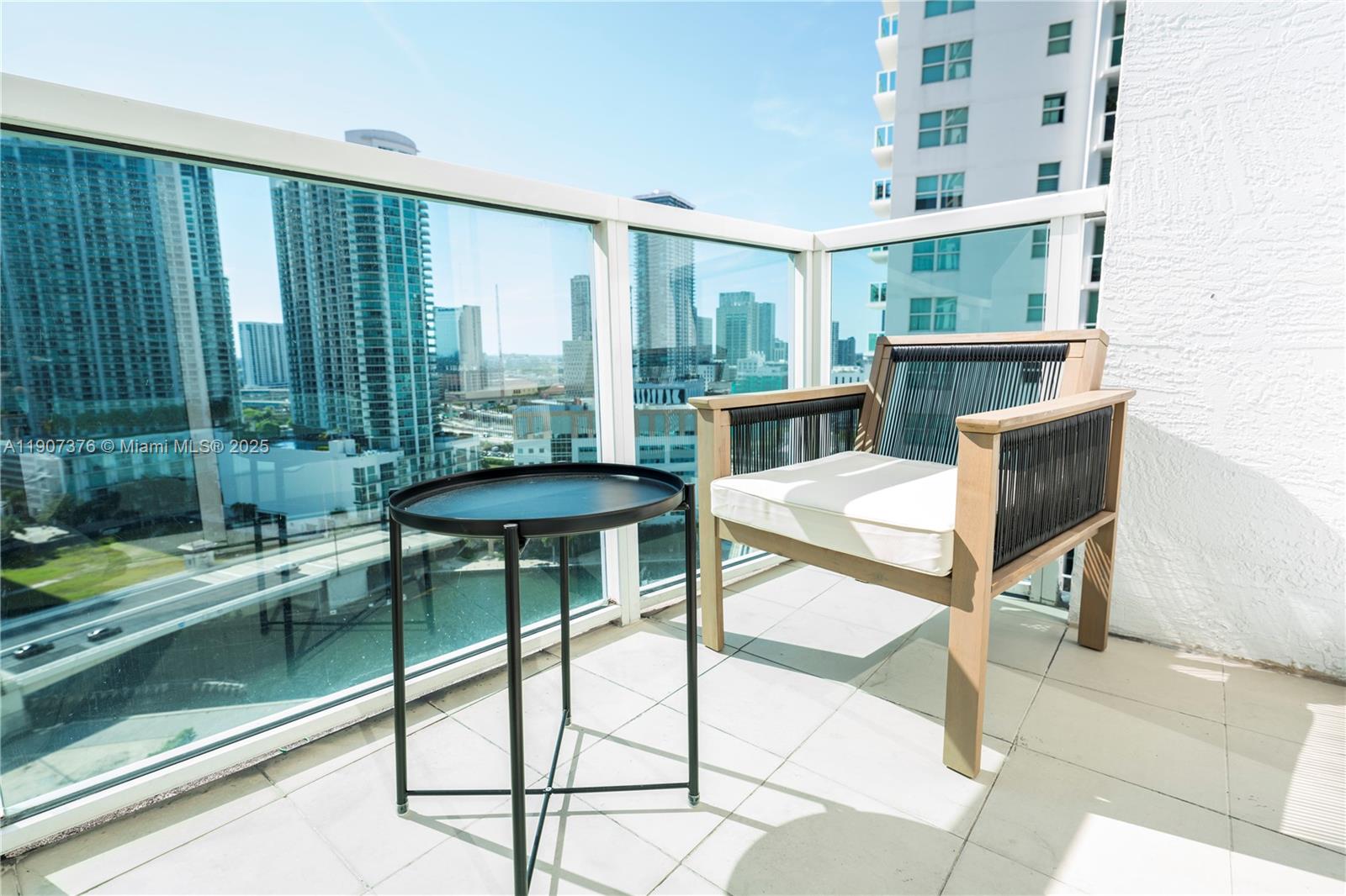 41 SE 5th St #1217, Miami FL 33131