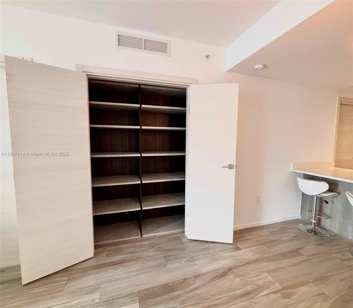 801 S Miami Ave #4310, Miami FL 33130