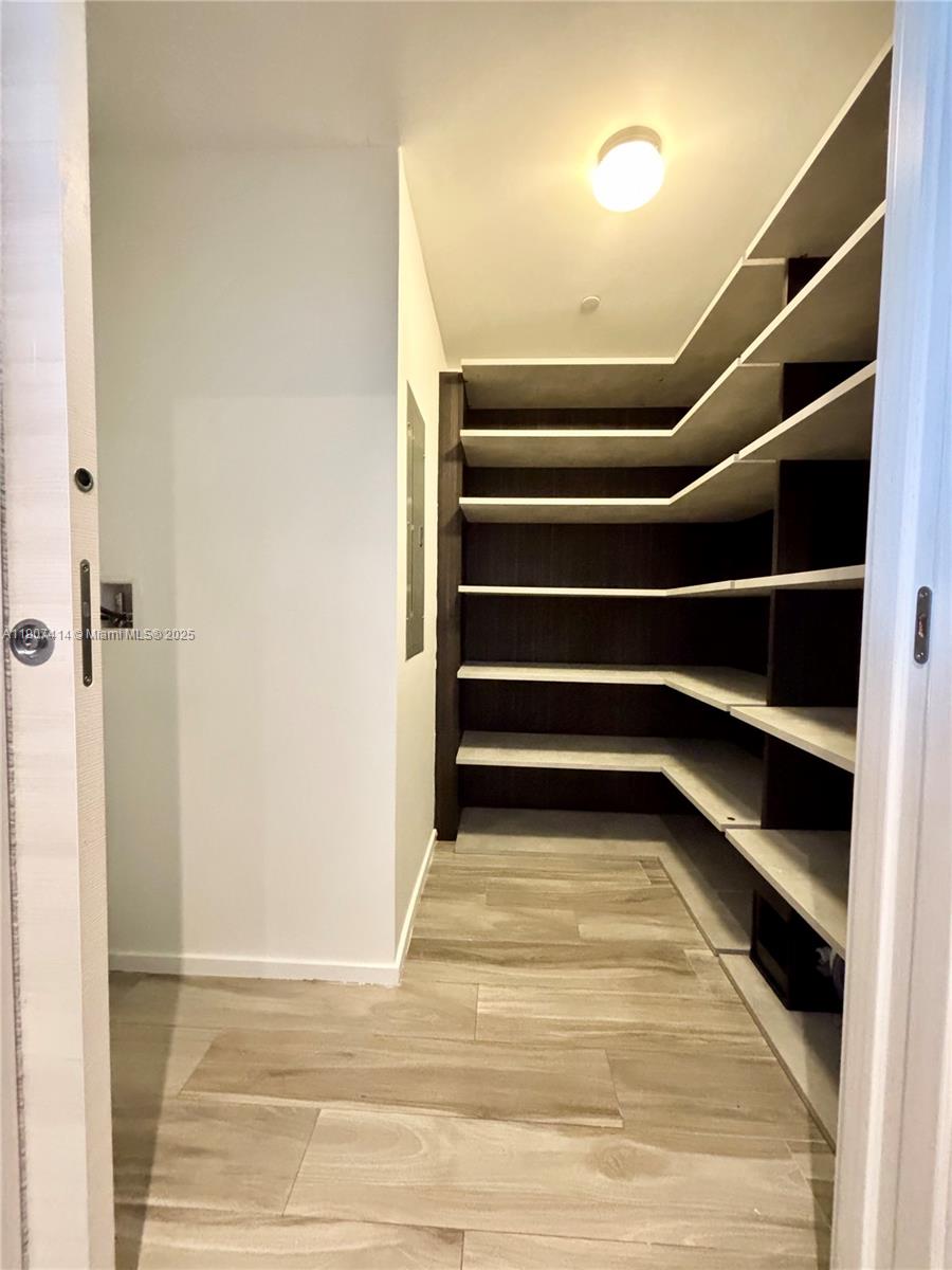 801 S Miami Ave #4310, Miami FL 33130