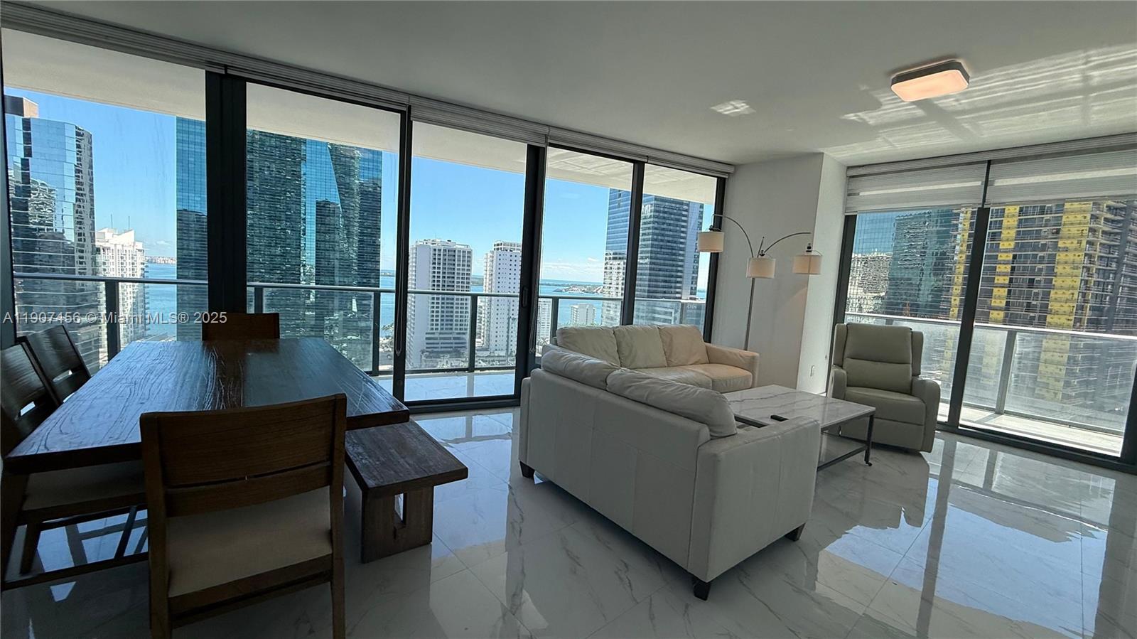 1300 S Miami Ave #2005, Miami FL 33130