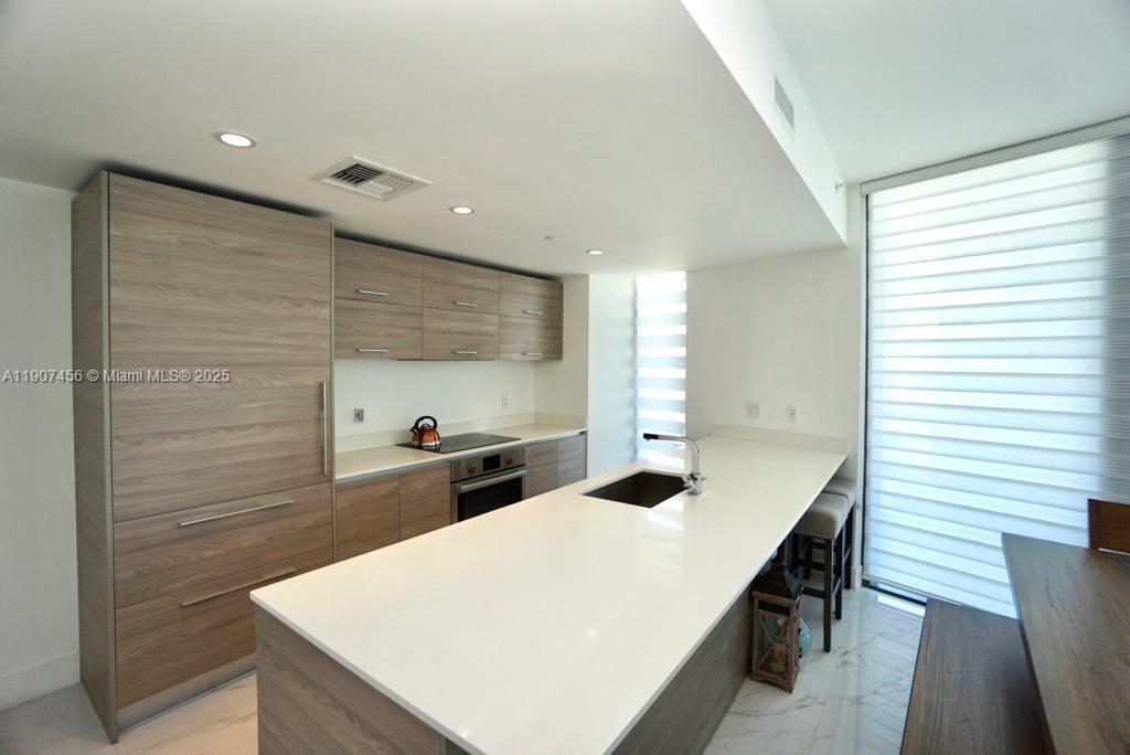 1300 S Miami Ave #2005, Miami FL 33130