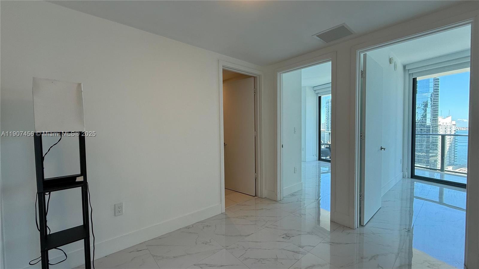 1300 S Miami Ave #2005, Miami FL 33130