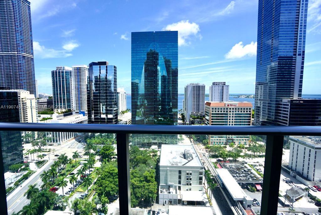 1300 S Miami Ave #2005, Miami FL 33130