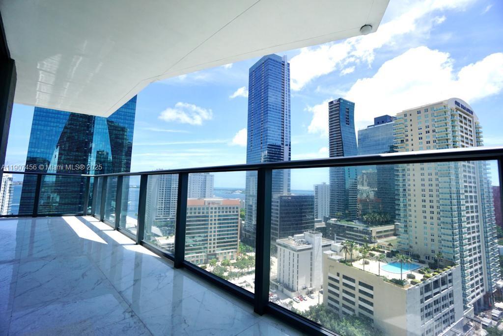 1300 S Miami Ave #2005, Miami FL 33130
