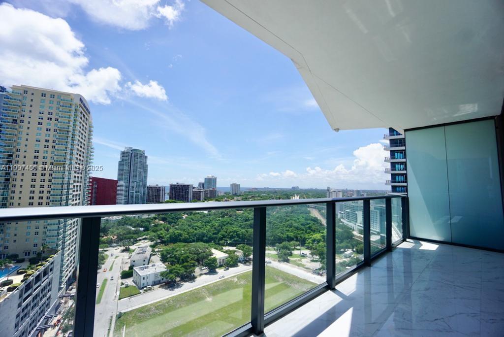 1300 S Miami Ave #2005, Miami FL 33130