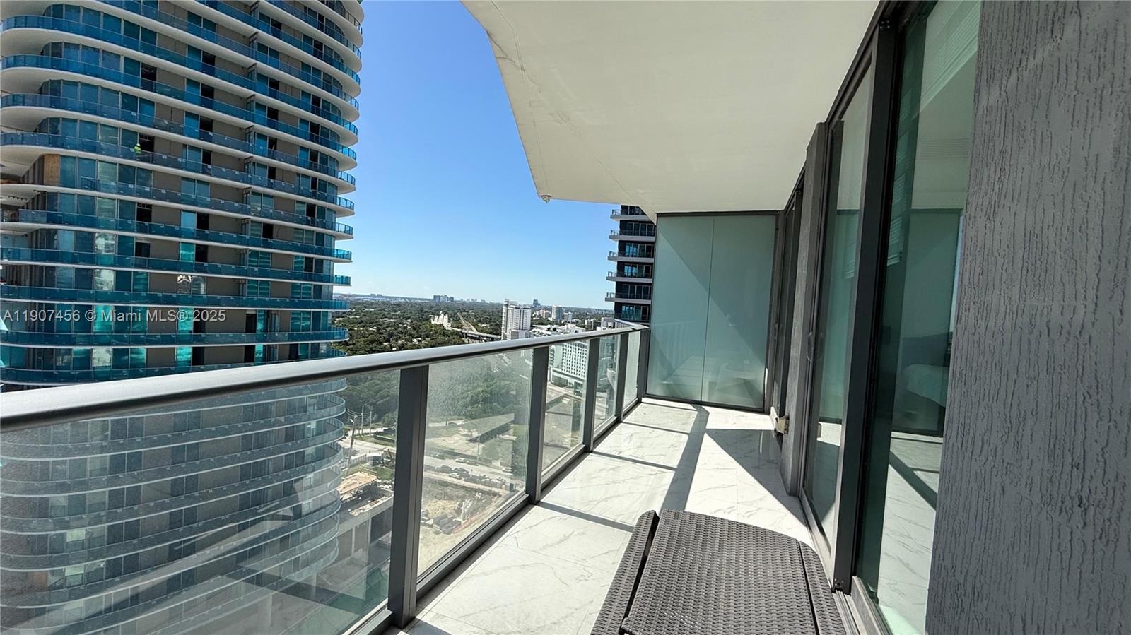 1300 S Miami Ave #2005, Miami FL 33130