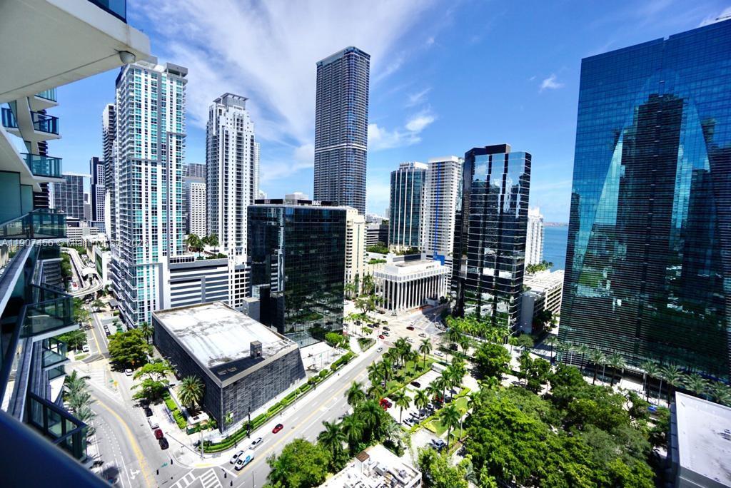 1300 S Miami Ave #2005, Miami FL 33130