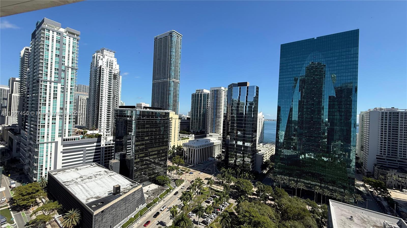 1300 S Miami Ave #2005, Miami FL 33130