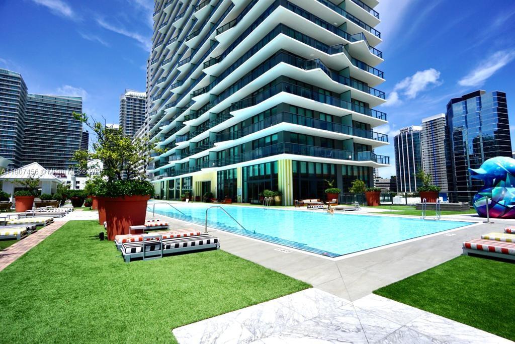 1300 S Miami Ave #2005, Miami FL 33130