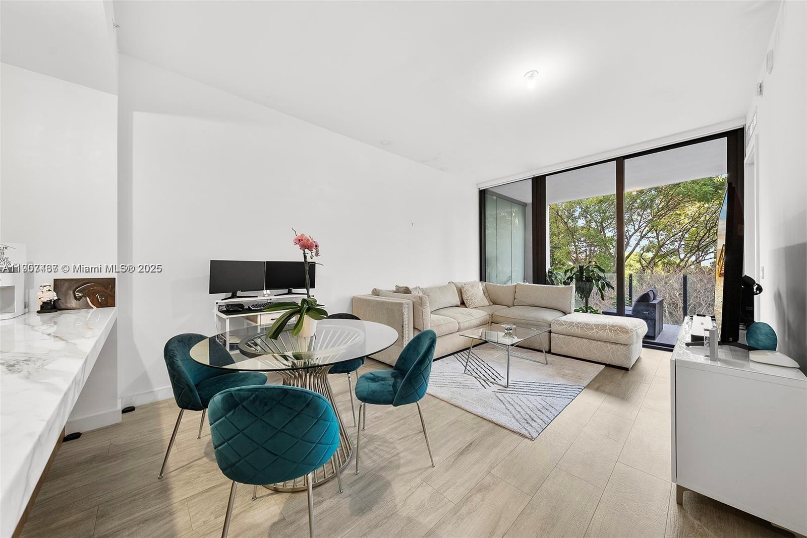 2831 S Bayshore Dr #506, Miami FL 33133