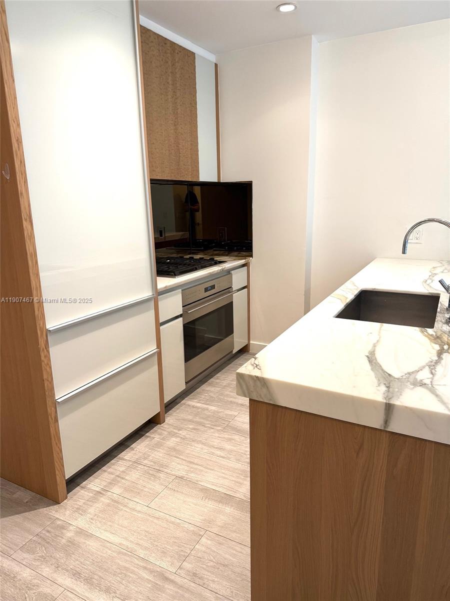 2831 S Bayshore Dr #506, Miami FL 33133