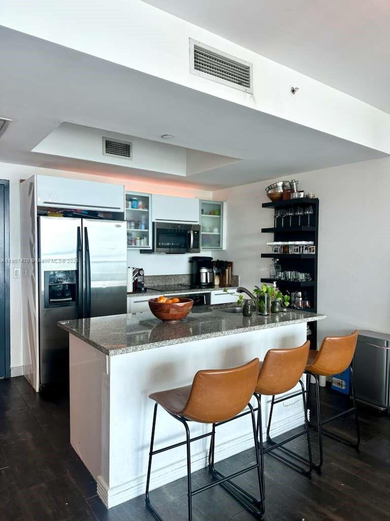 888 BISCAYNE BL #2707, Miami FL 33132