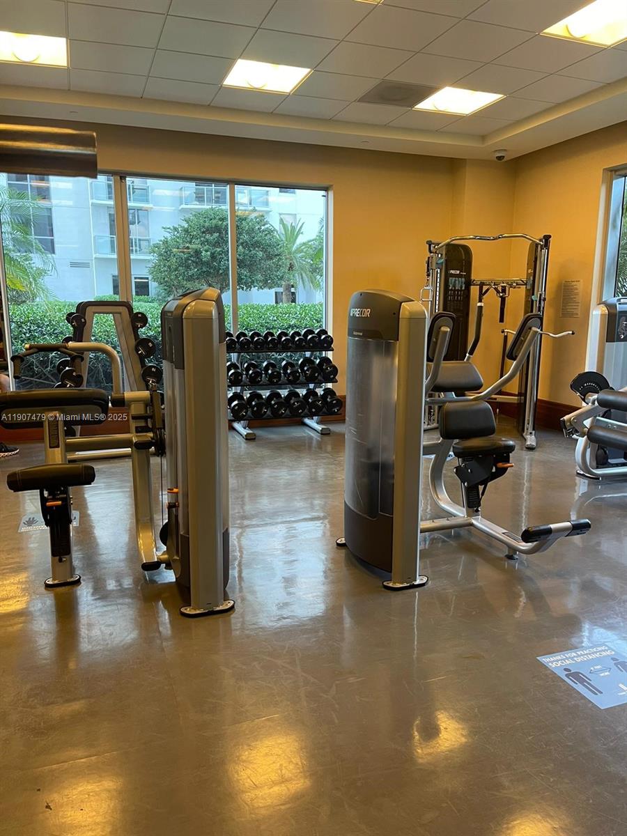 1050 Brickell Ave #2212, Miami FL 33131