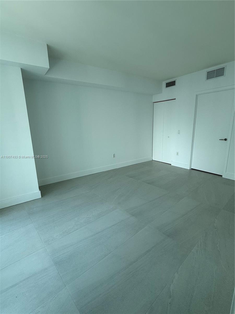1100 S Miami Ave #3710, Miami FL 33130