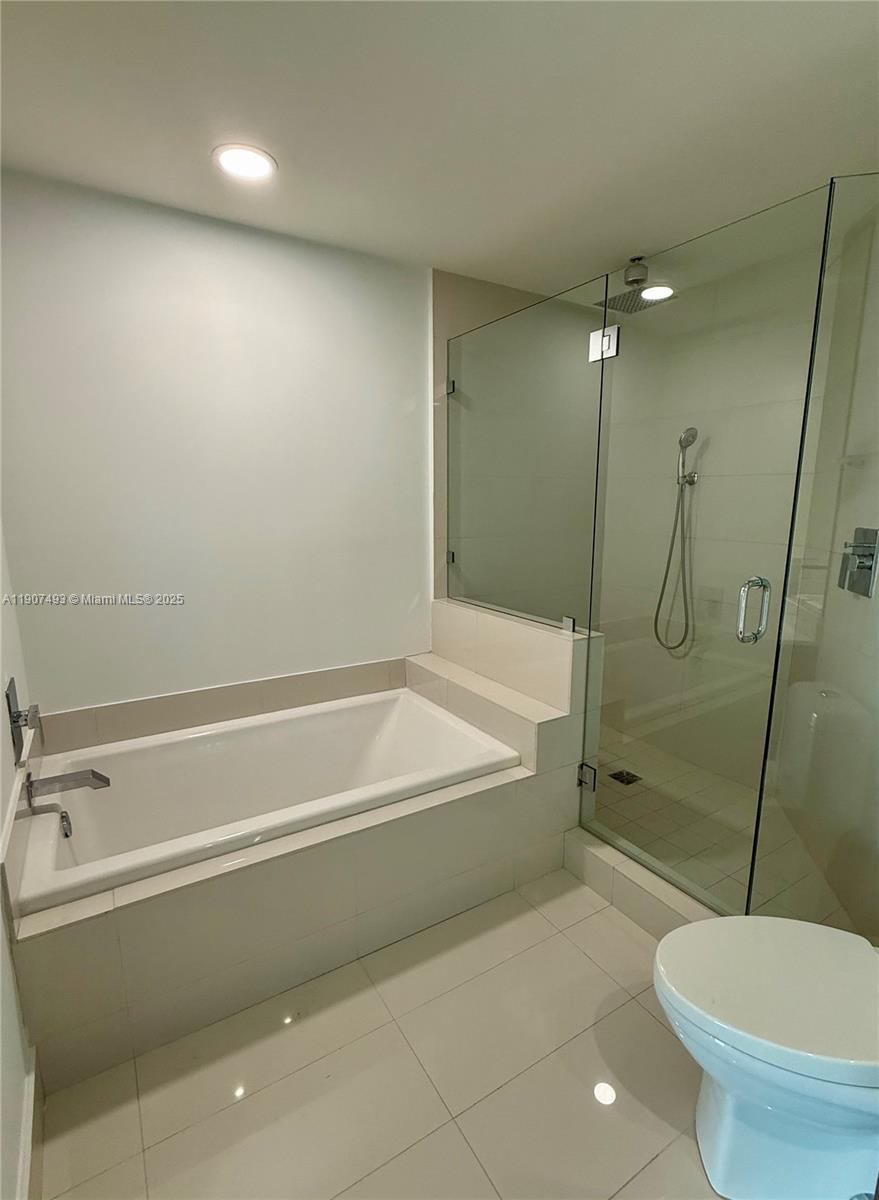 1100 S Miami Ave #3710, Miami FL 33130