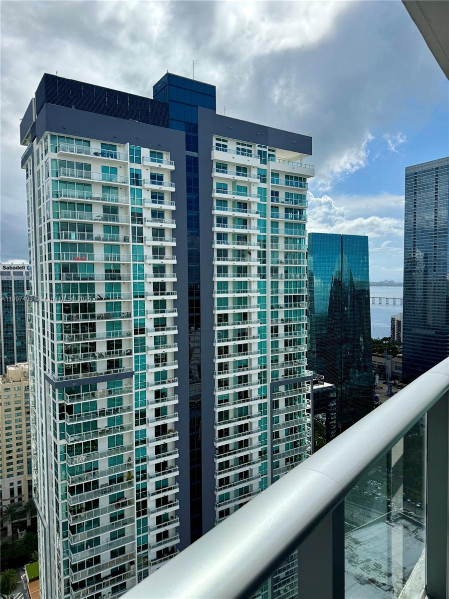1100 S Miami Ave #3710, Miami FL 33130