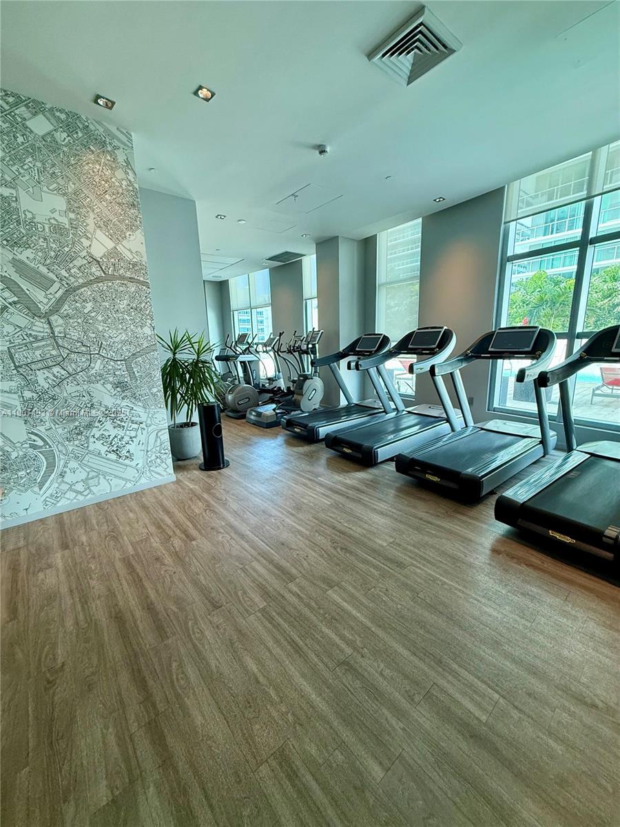 1100 S Miami Ave #3710, Miami FL 33130