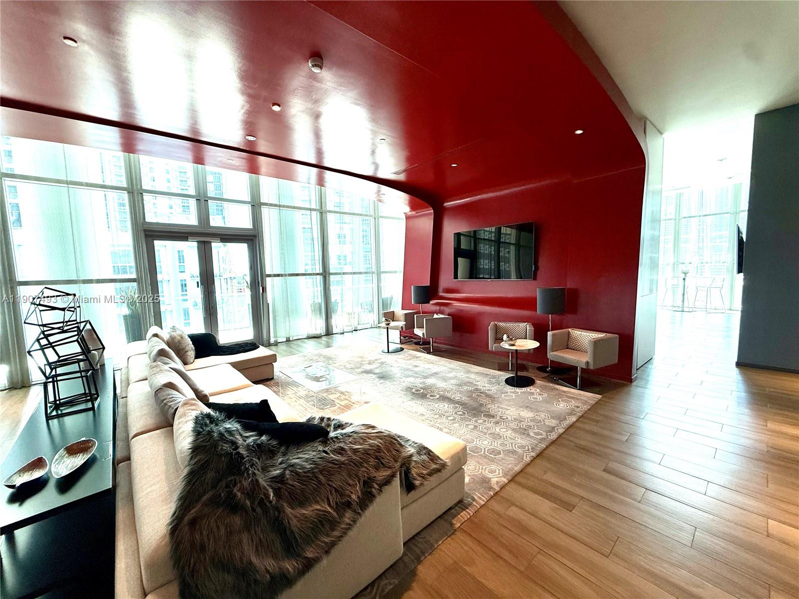 1100 S Miami Ave #3710, Miami FL 33130