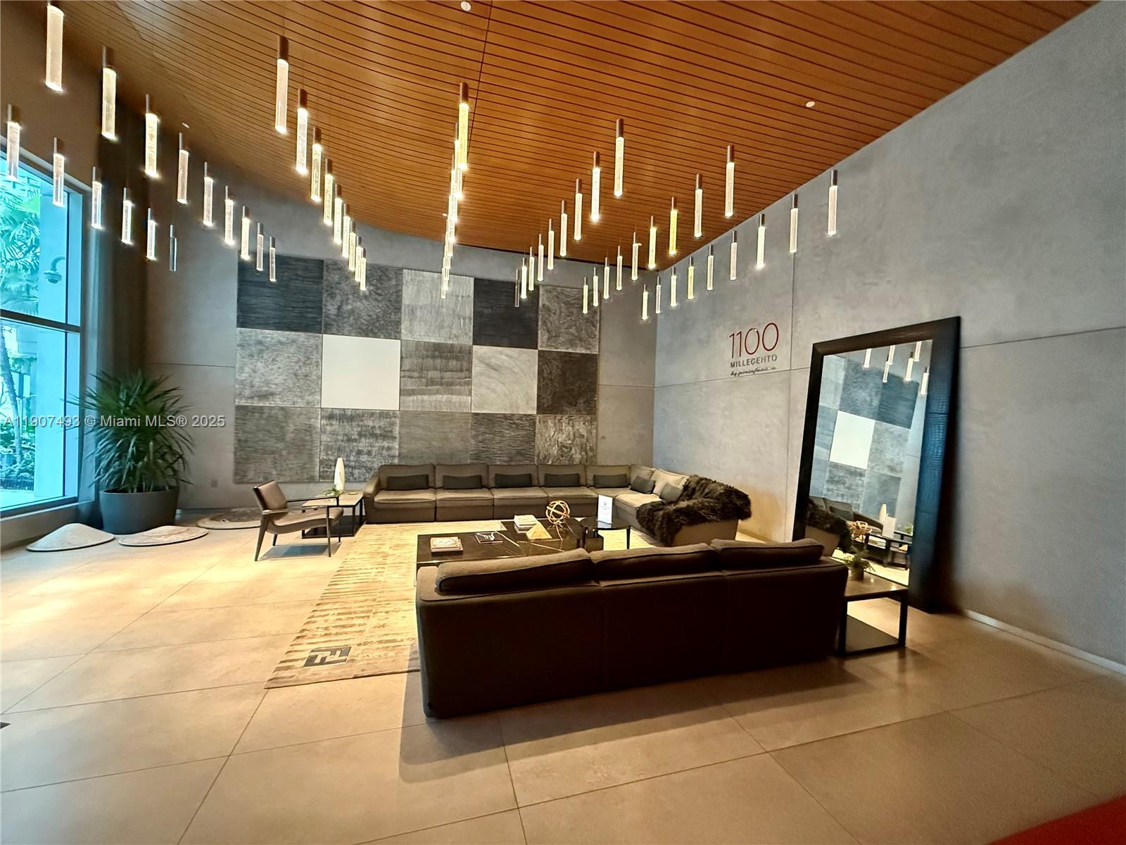 1100 S Miami Ave #3710, Miami FL 33130