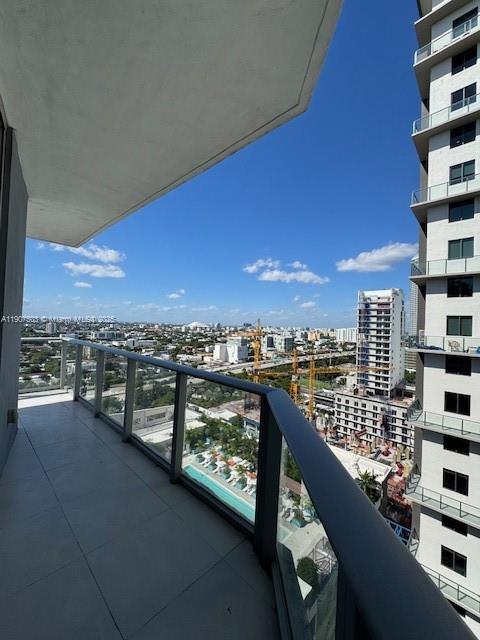 1010 SW 2nd Ave #LPH05, Miami FL 33130