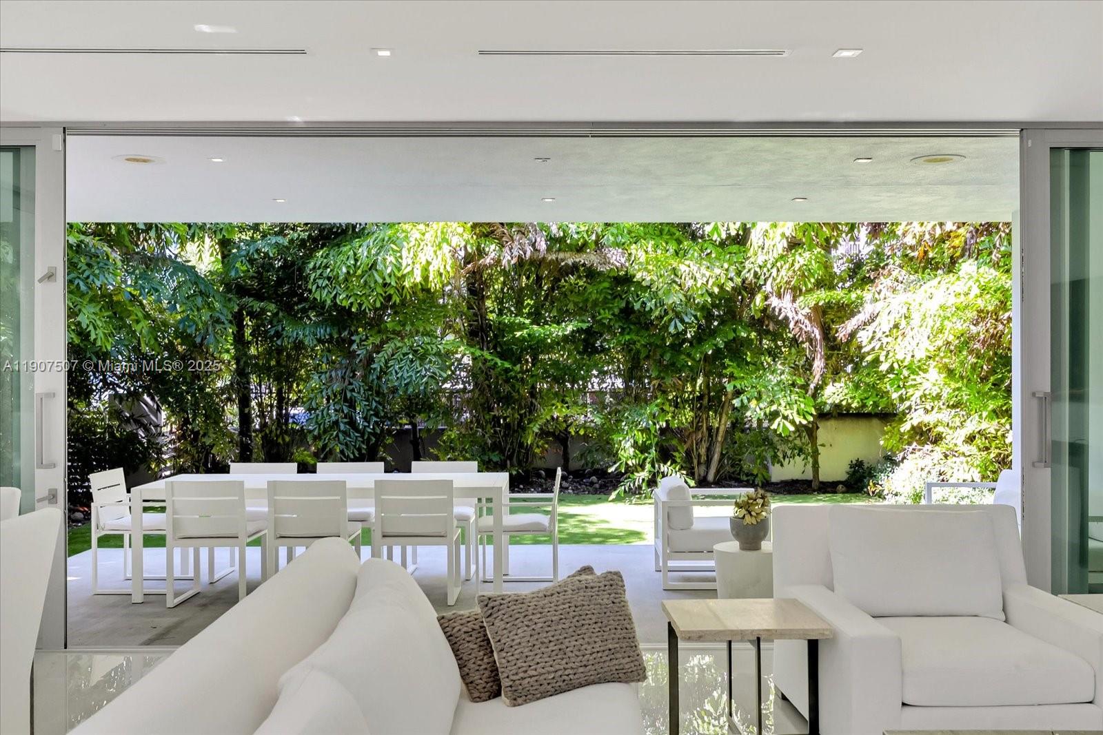 7830 Atlantic Way, Miami Beach FL 33141