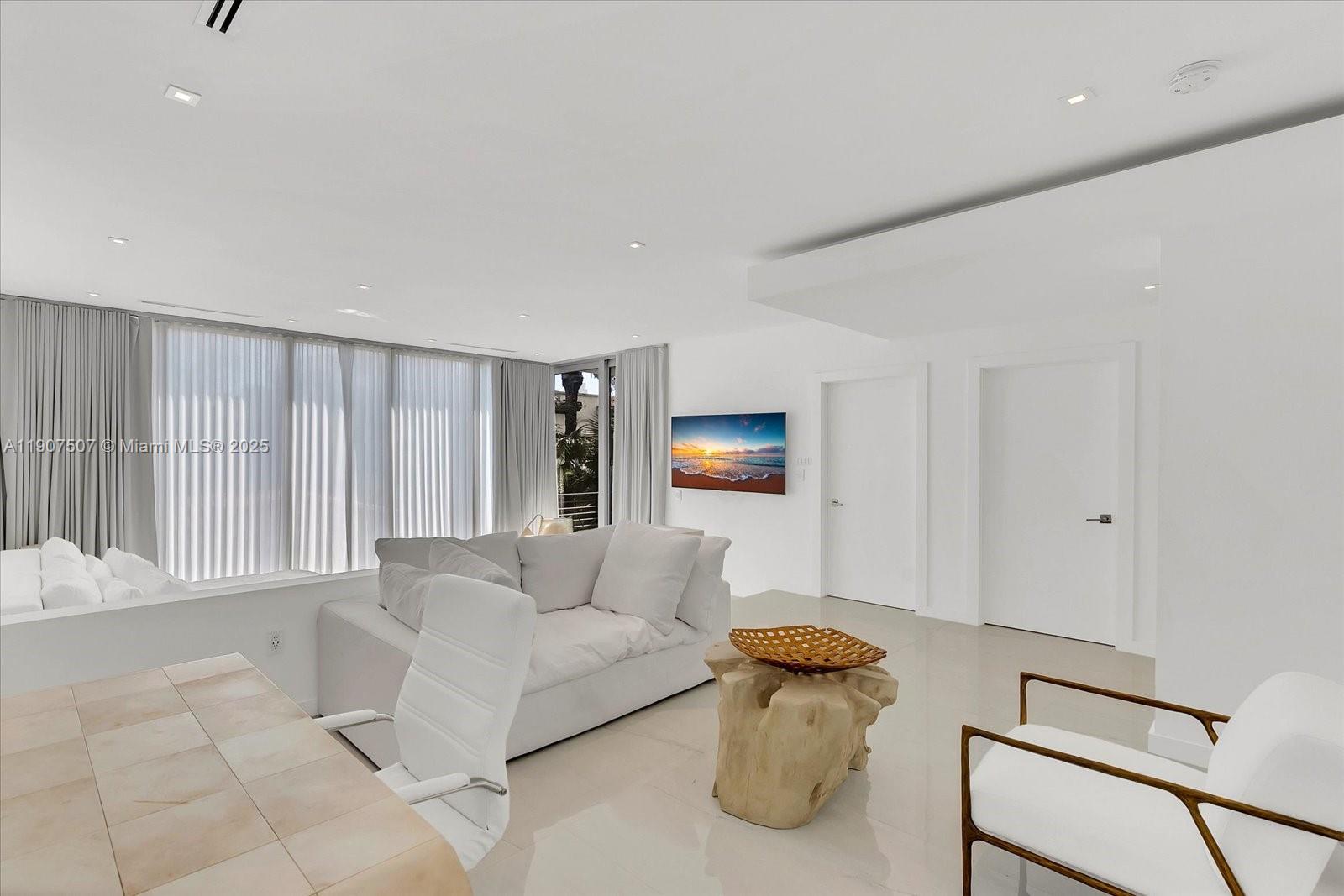 7830 Atlantic Way, Miami Beach FL 33141