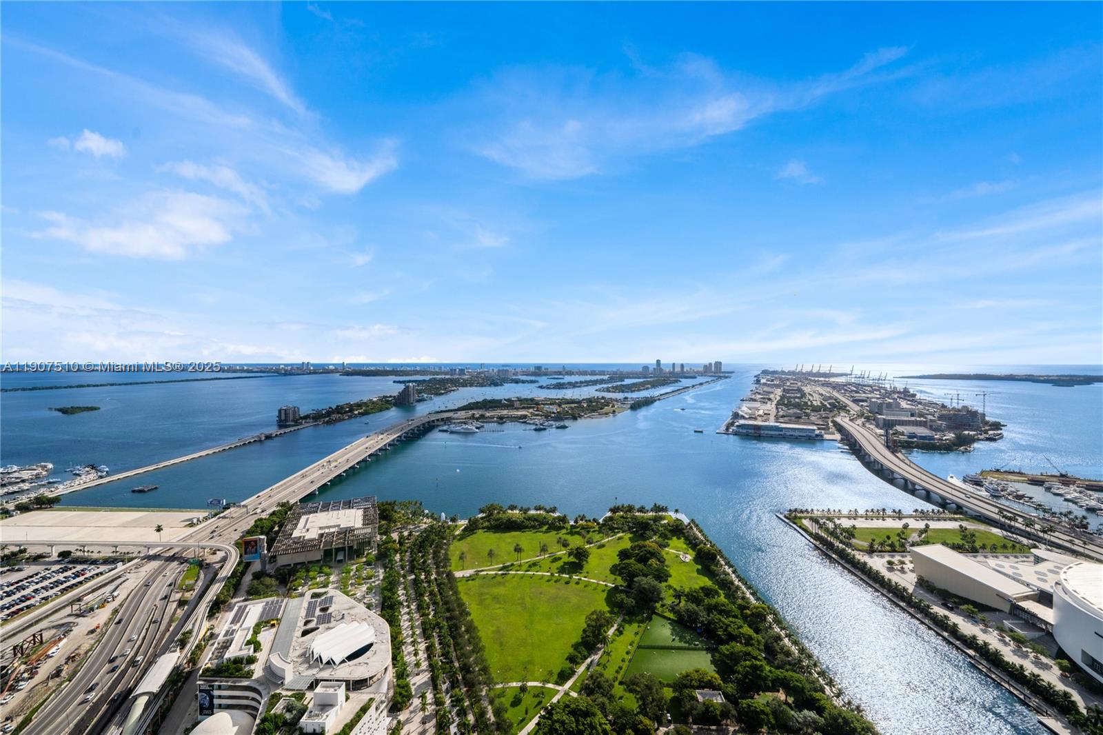 1000 Biscayne Blvd #LPH 4901, Miami FL 33132