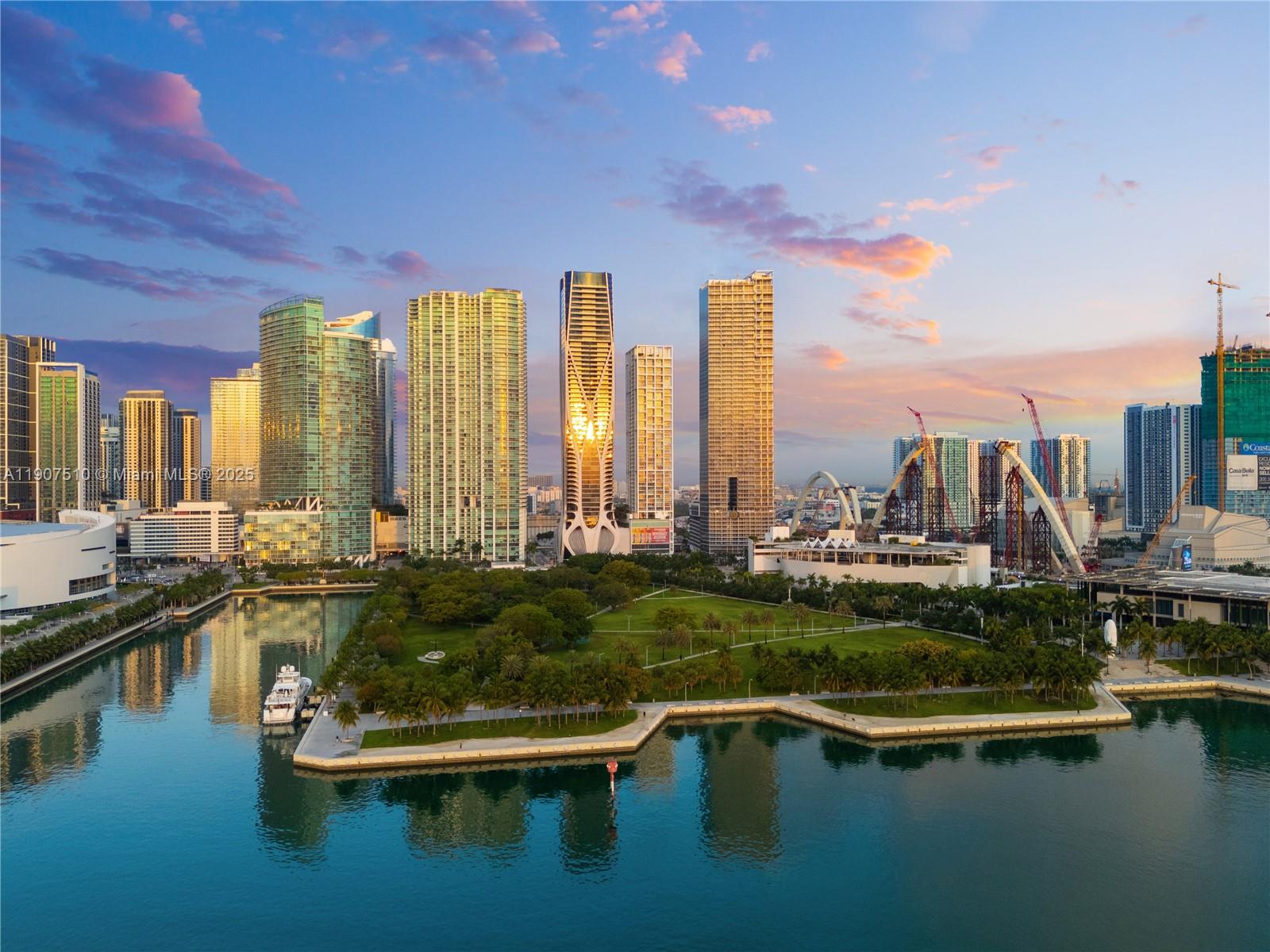 1000 Biscayne Blvd #LPH 4901, Miami FL 33132