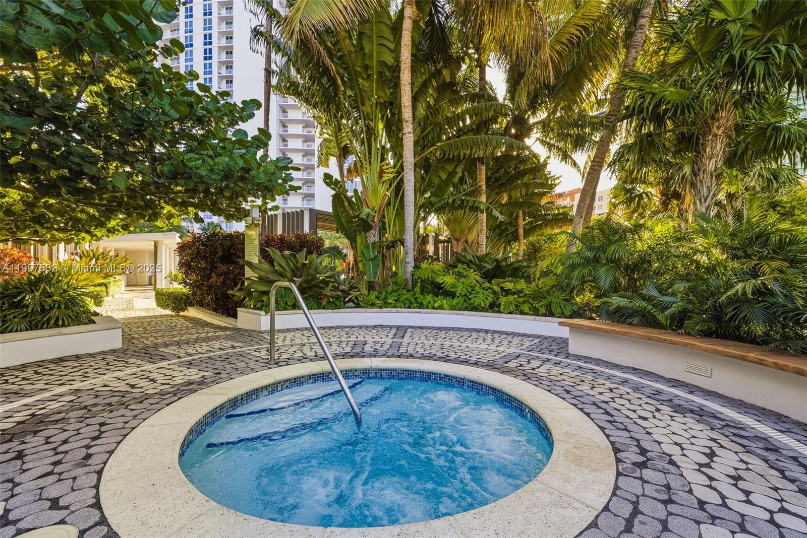 2020 N Bayshore #TH103, Miami FL 33137
