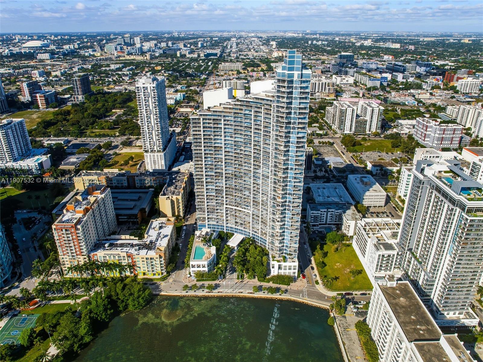 2020 N Bayshore #TH103, Miami FL 33137