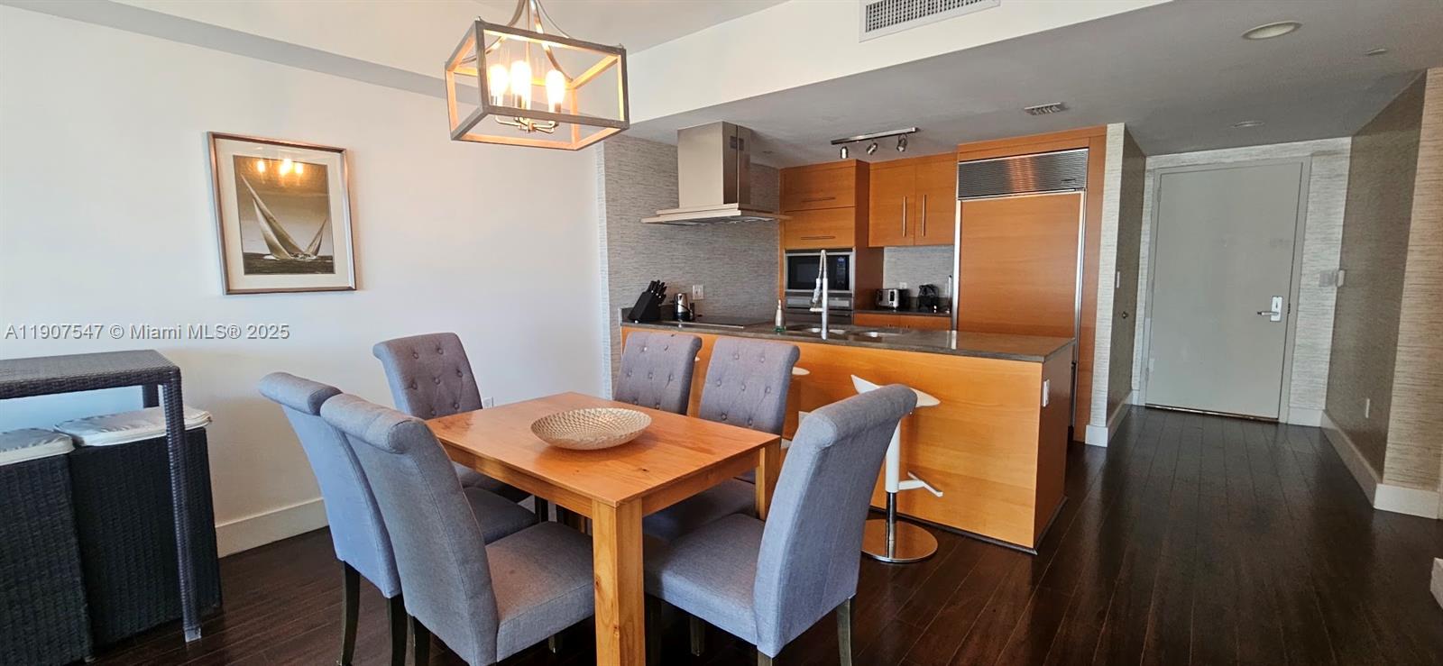 495 BRICKELL AVE #1109, Miami FL 33131