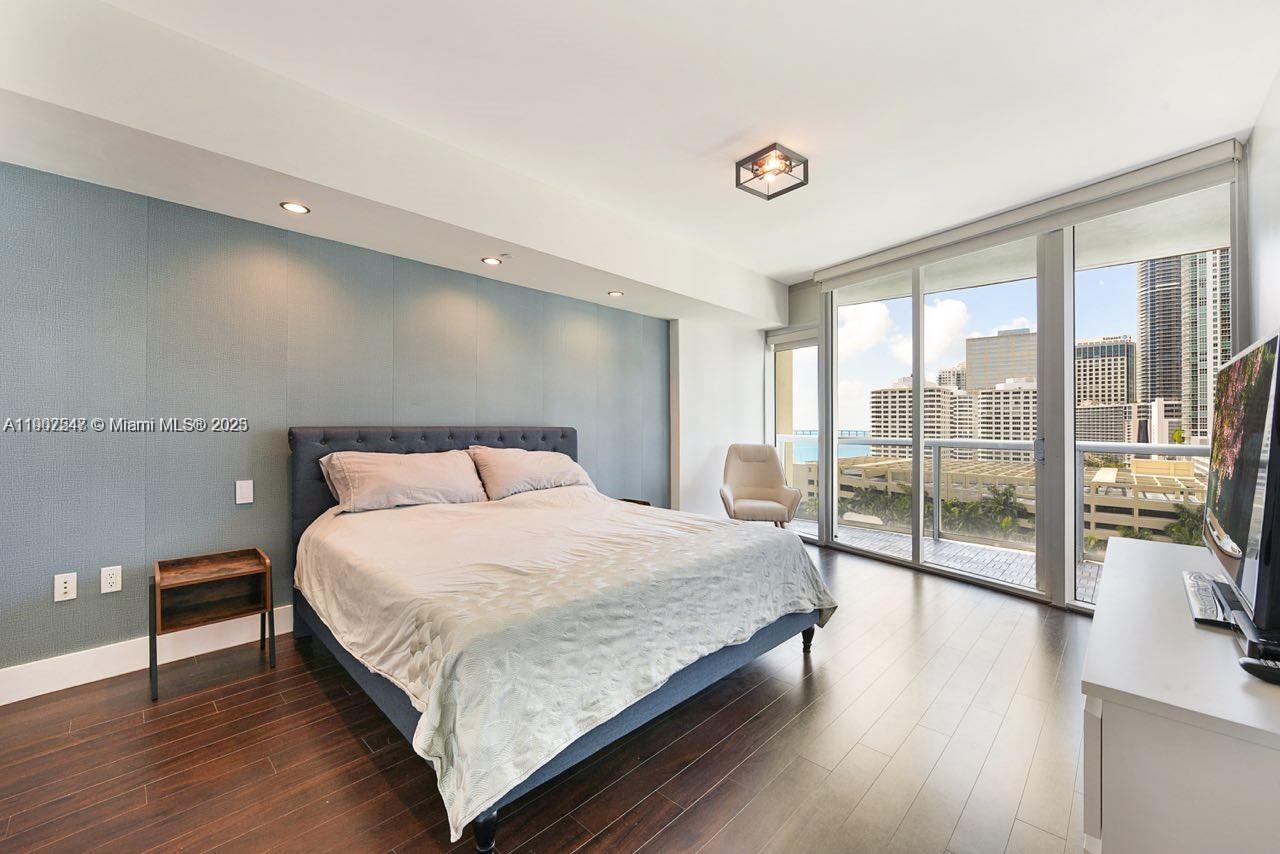 495 BRICKELL AVE #1109, Miami FL 33131