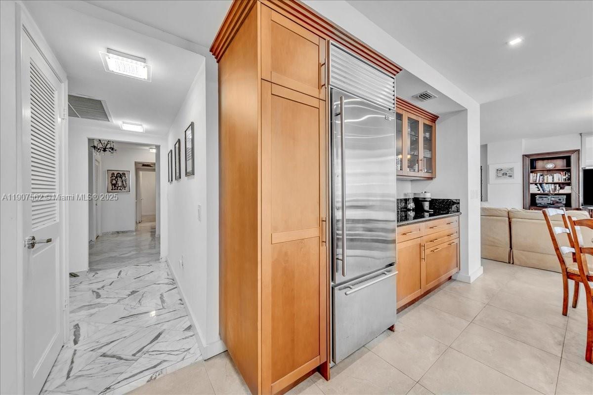 9801 Collins Ave #14Y, Bal Harbour FL 33154