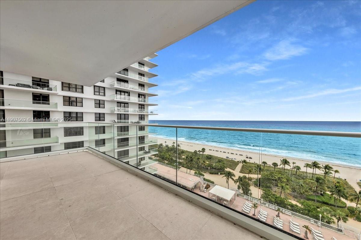 9801 Collins Ave #14Y, Bal Harbour FL 33154