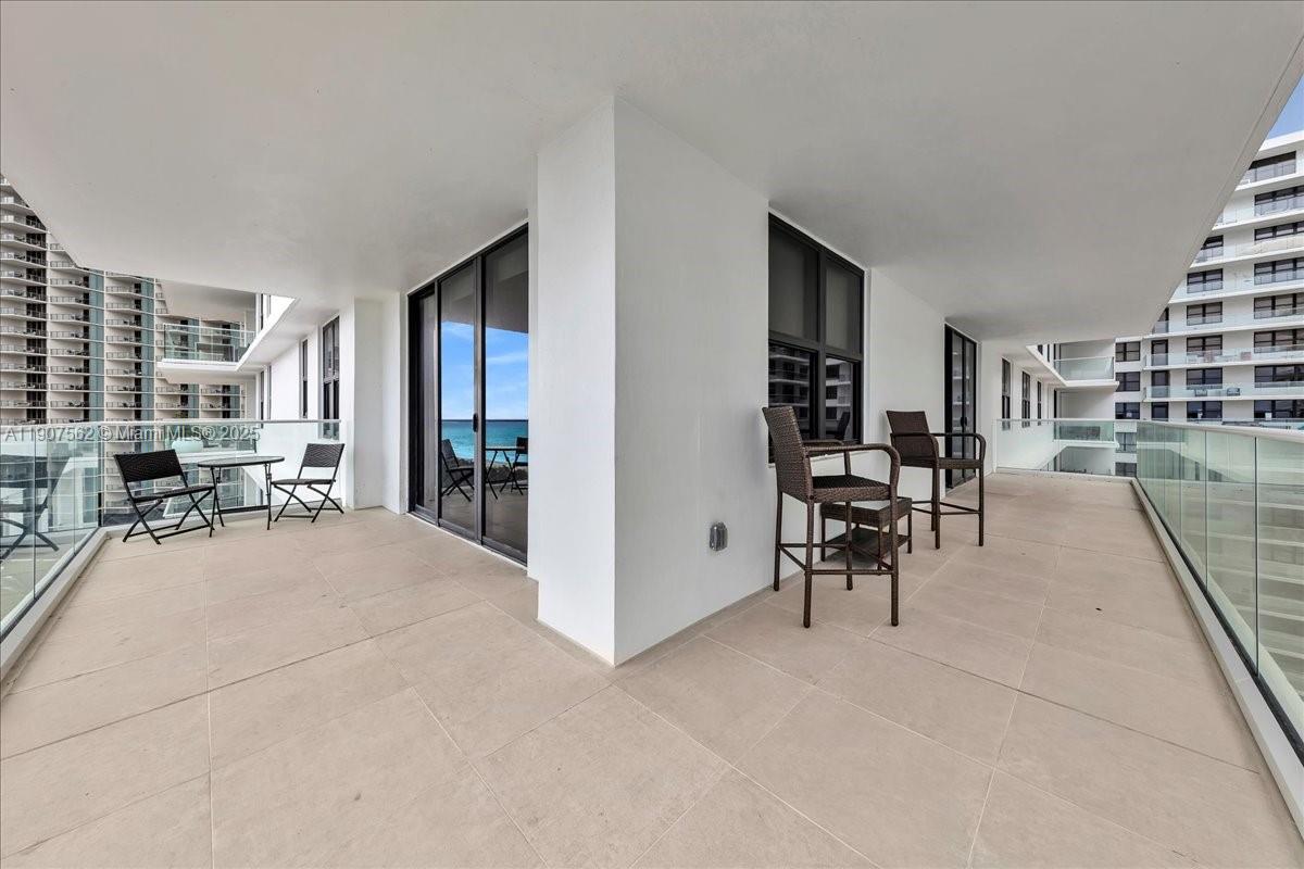 9801 Collins Ave #14Y, Bal Harbour FL 33154