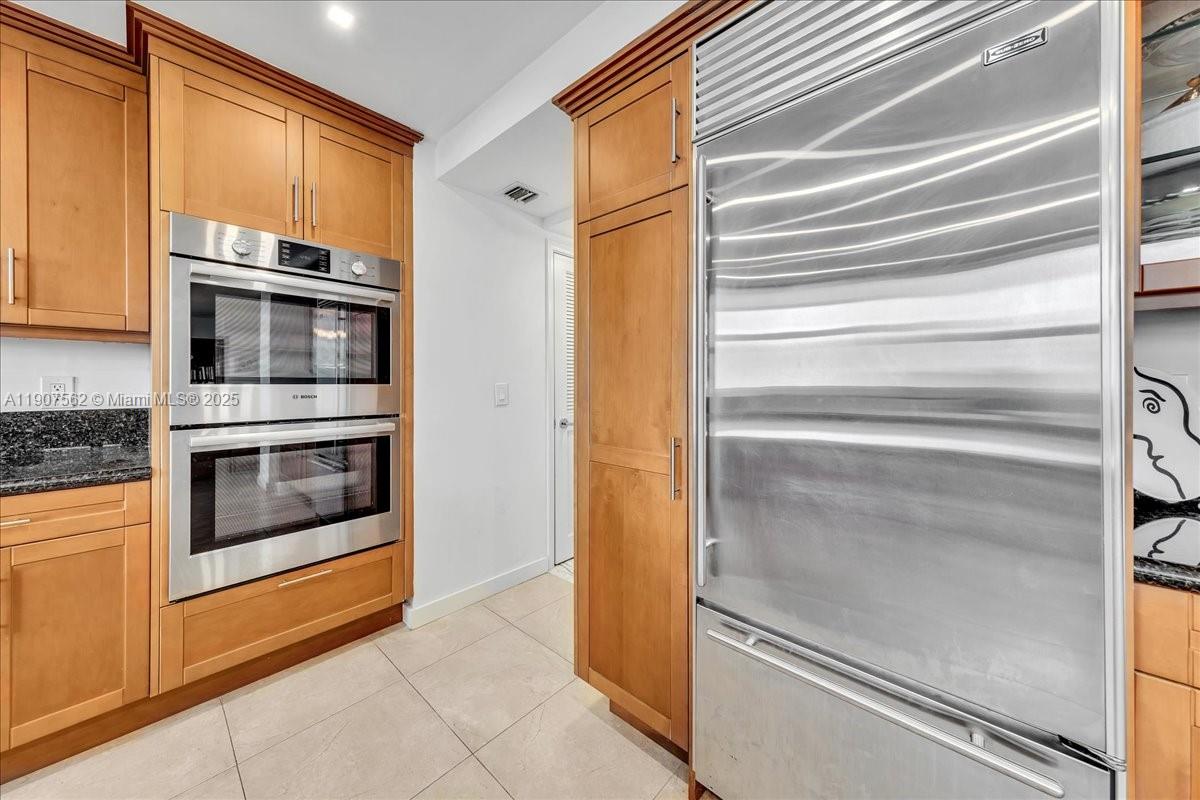 9801 Collins Ave #14Y, Bal Harbour FL 33154