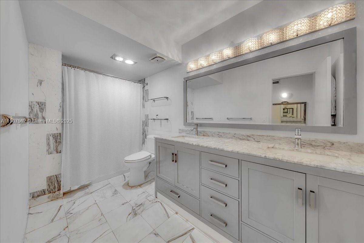 9801 Collins Ave #14Y, Bal Harbour FL 33154