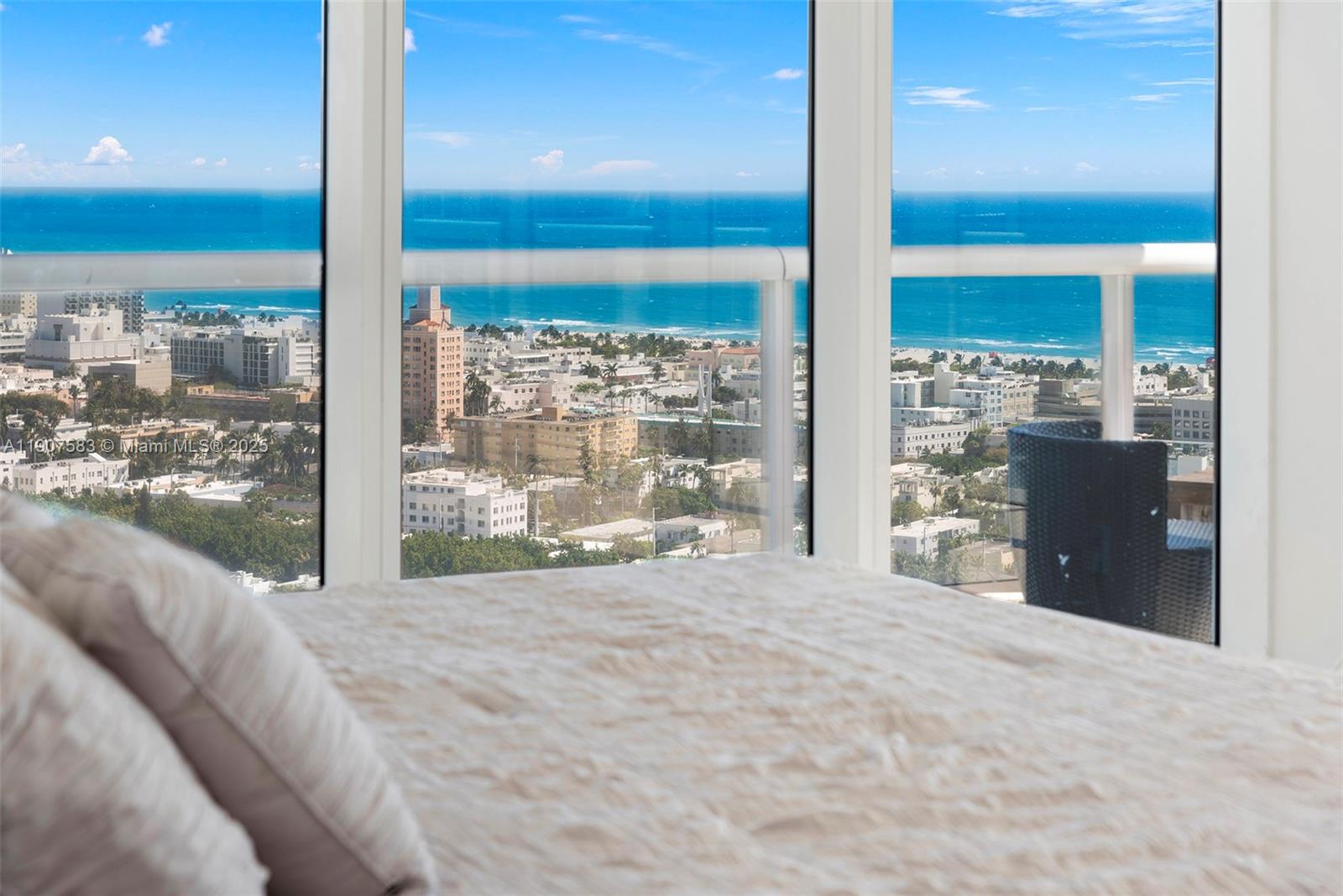 450 Alton Rd #3010, Miami Beach FL 33139