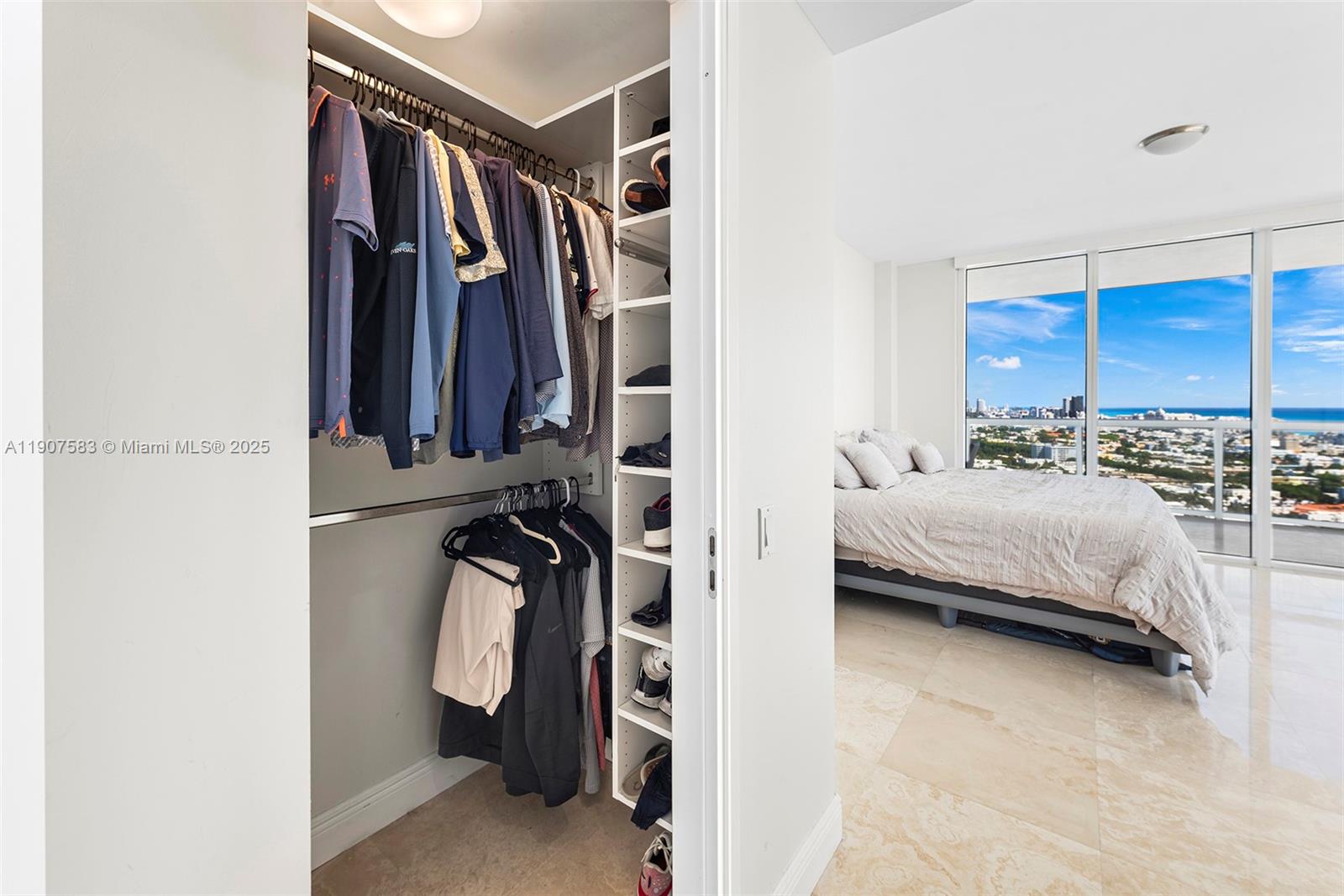 450 Alton Rd #3010, Miami Beach FL 33139
