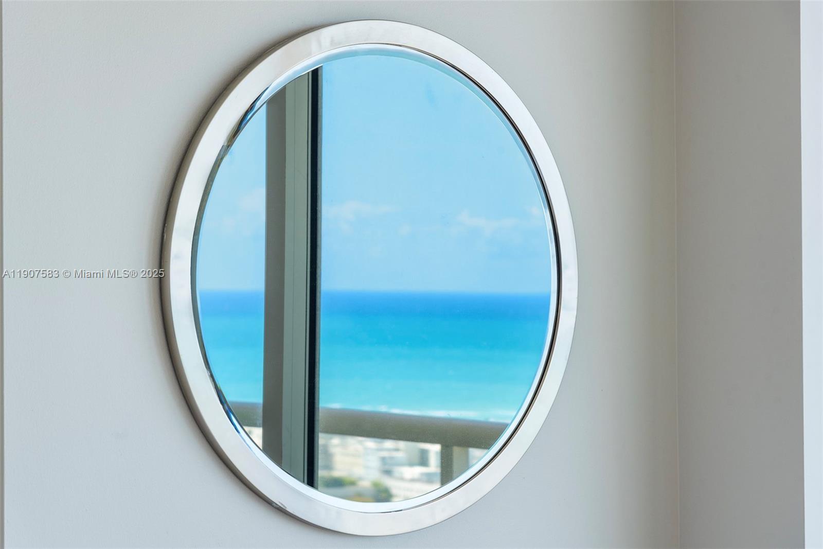 450 Alton Rd #3010, Miami Beach FL 33139