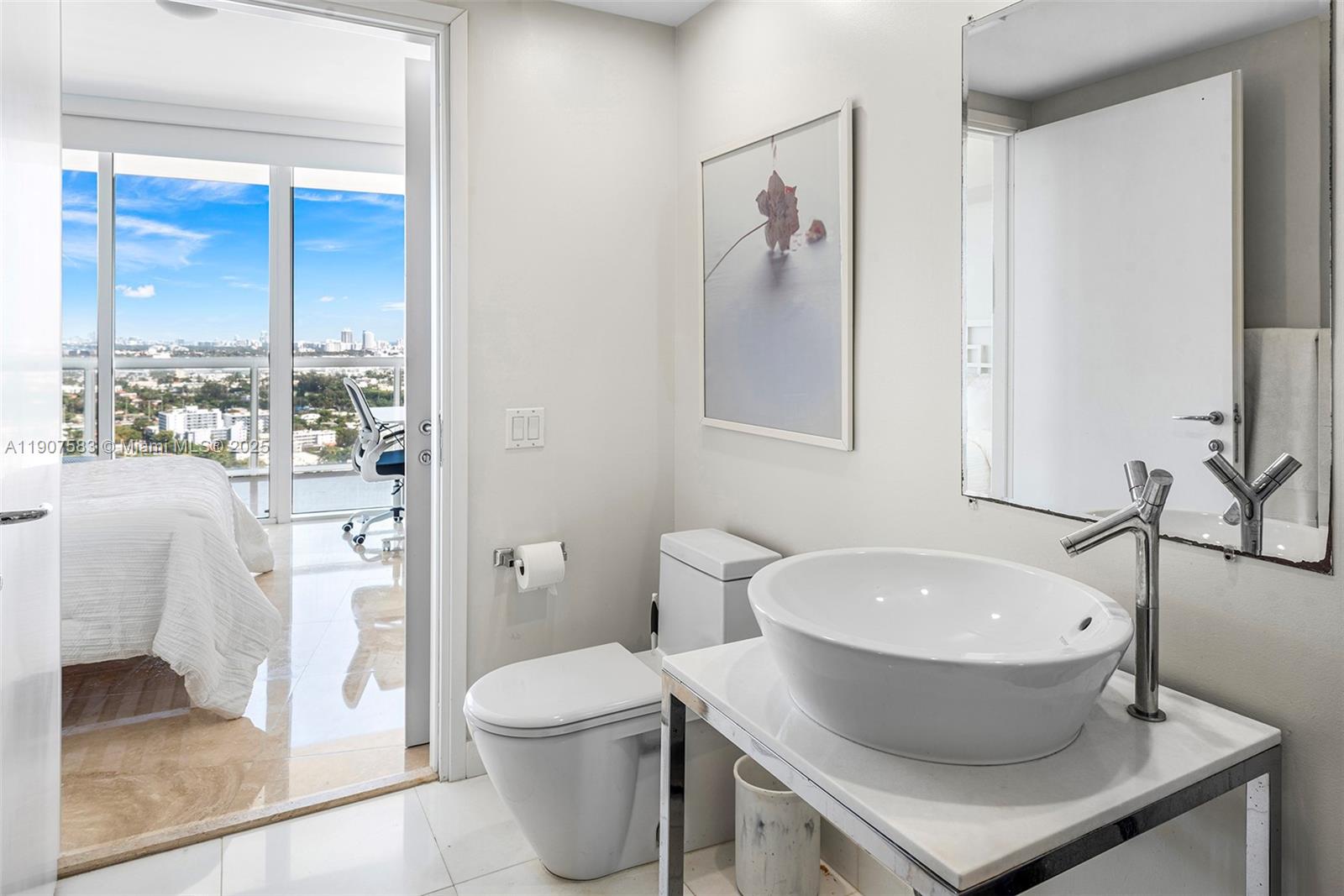 450 Alton Rd #3010, Miami Beach FL 33139