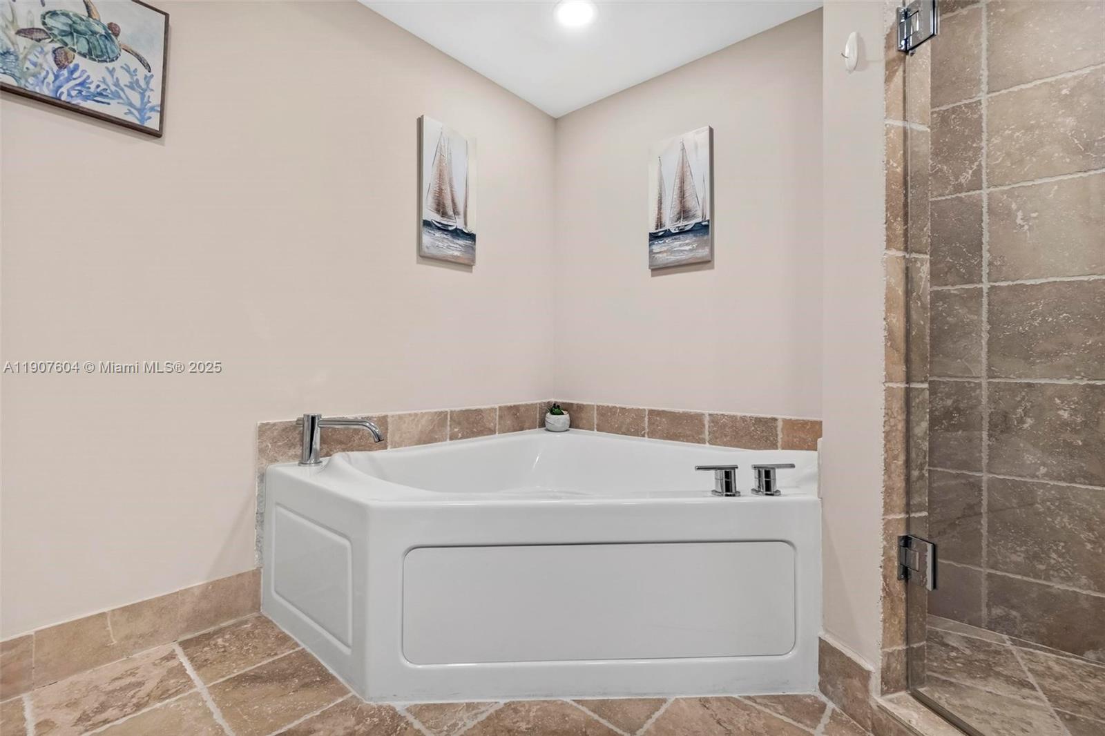 18201 Collins Ave #1408, Sunny Isles Beach FL 33160