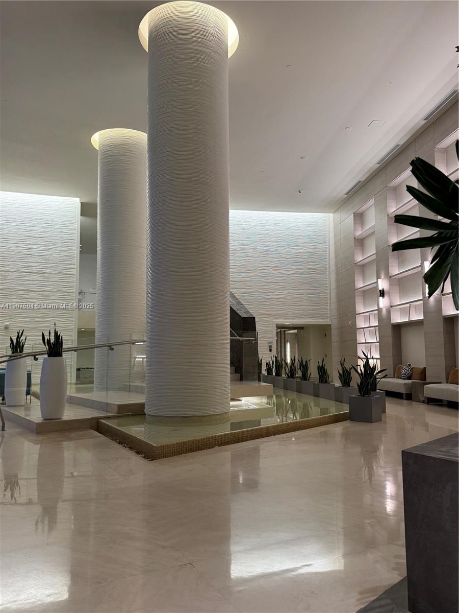 18201 Collins Ave #1408, Sunny Isles Beach FL 33160
