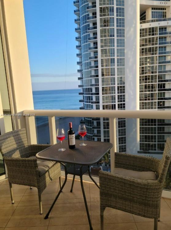 18201 Collins Ave #1408, Sunny Isles Beach FL 33160