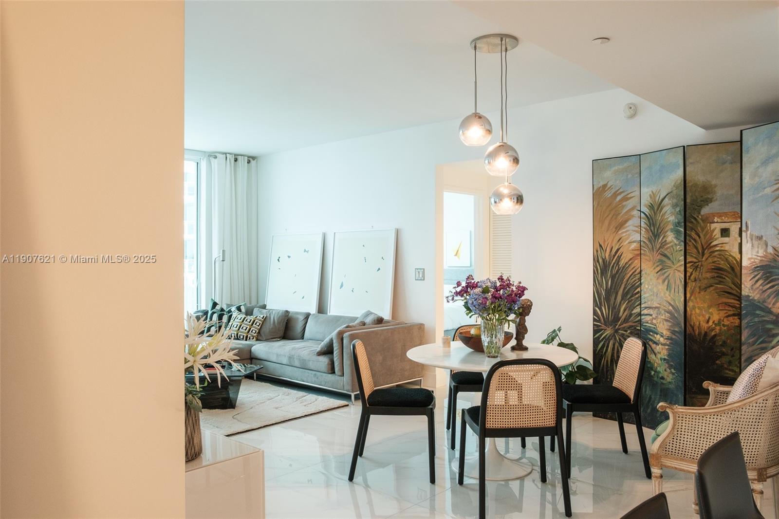 950 Brickell Bay Dr #3905, Miami FL 33131