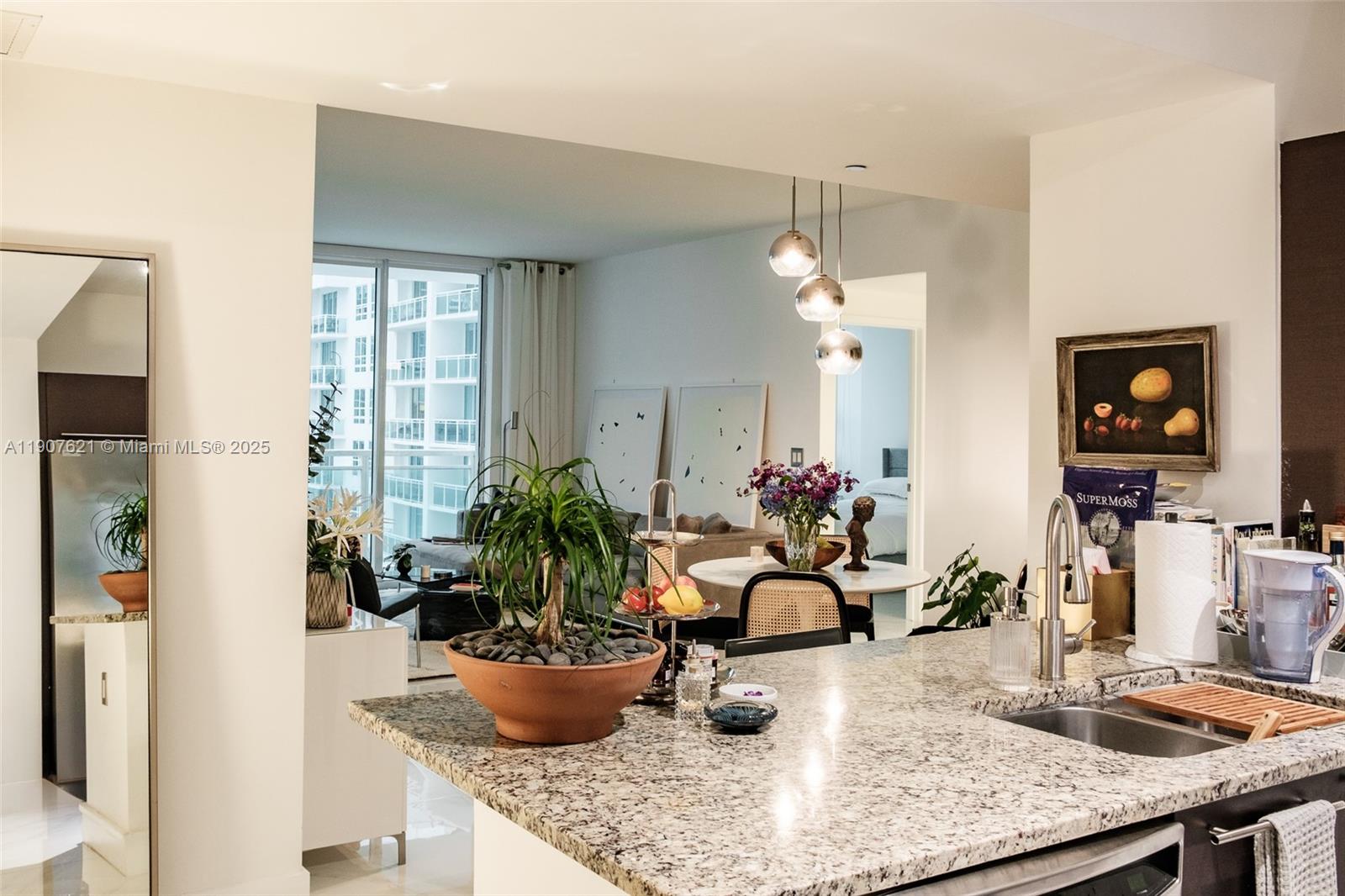 950 Brickell Bay Dr #3905, Miami FL 33131