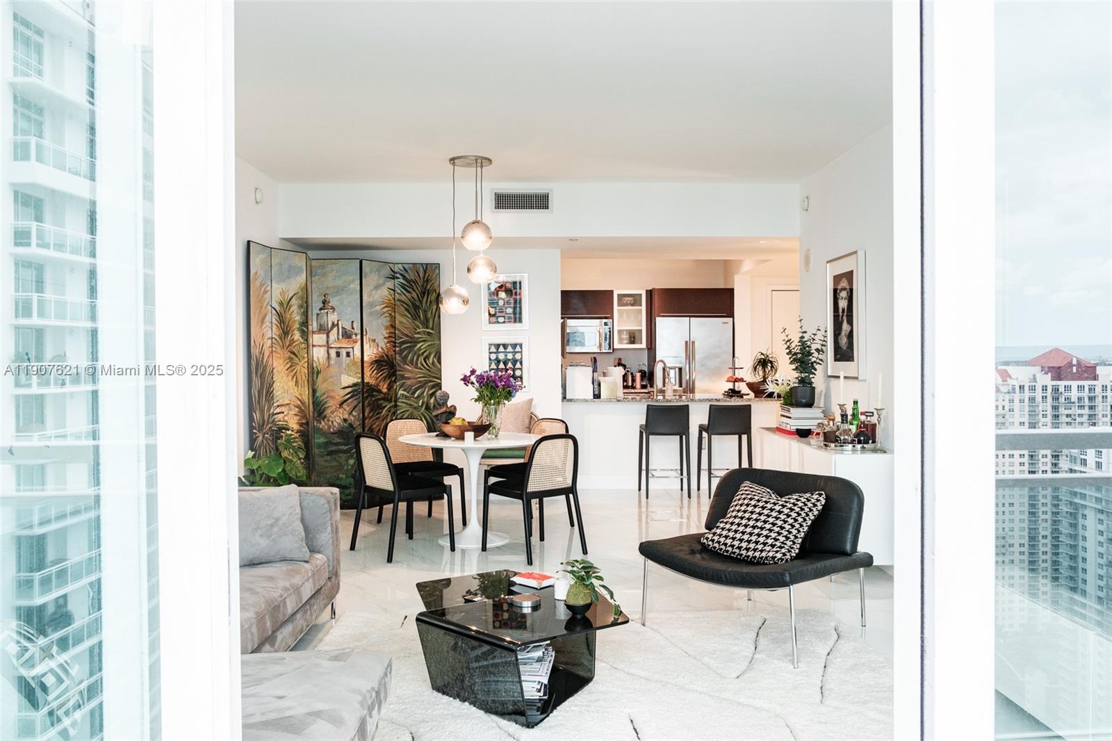 950 Brickell Bay Dr #3905, Miami FL 33131