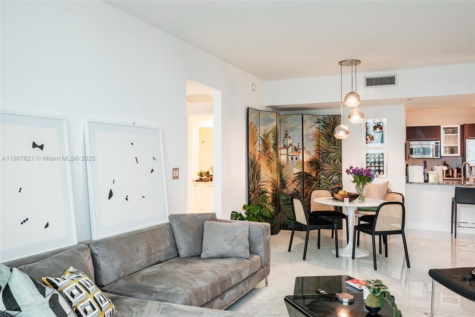 950 Brickell Bay Dr #3905, Miami FL 33131