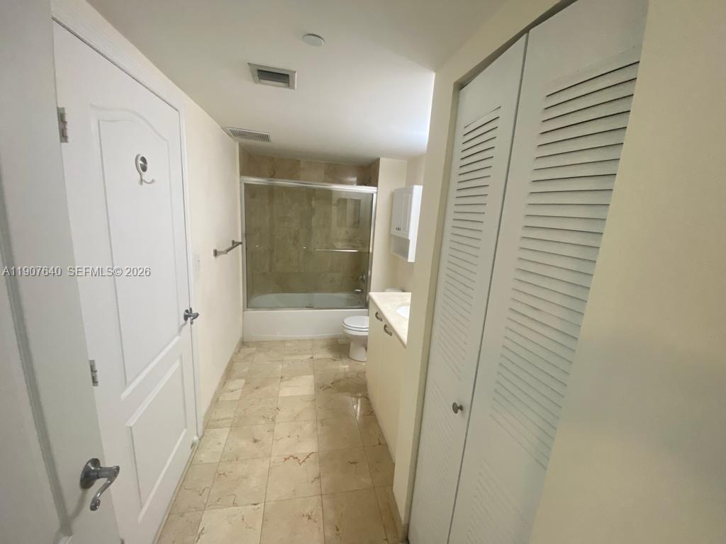 2101 Brickell Ave #1211, Miami FL 33129