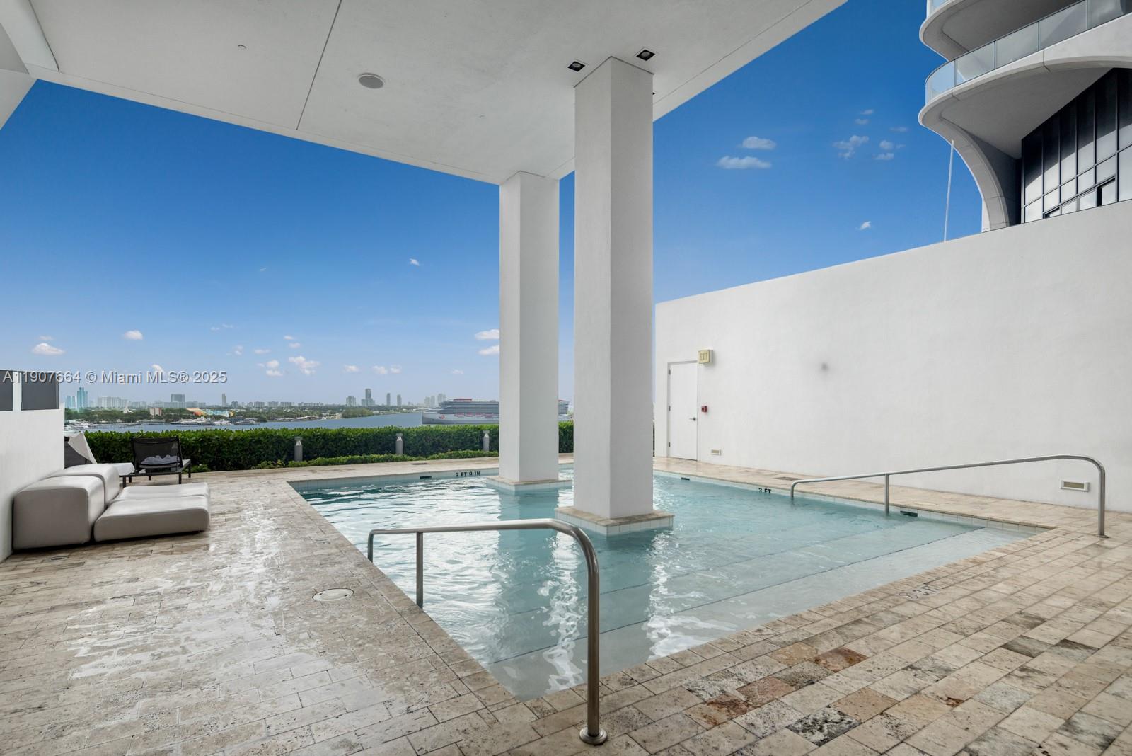 1040 Biscayne Blvd #2908, Miami FL 33132